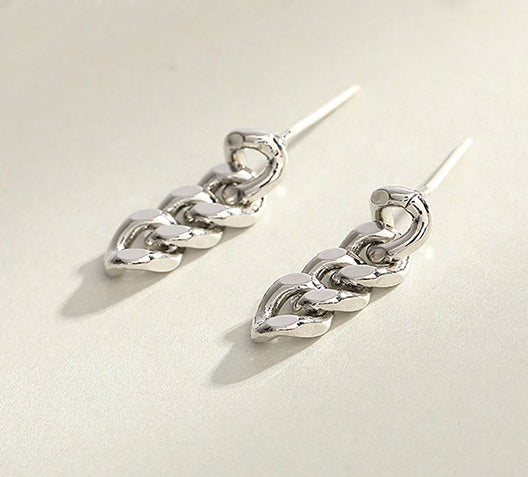 E139 dainty chain link dangle earrings