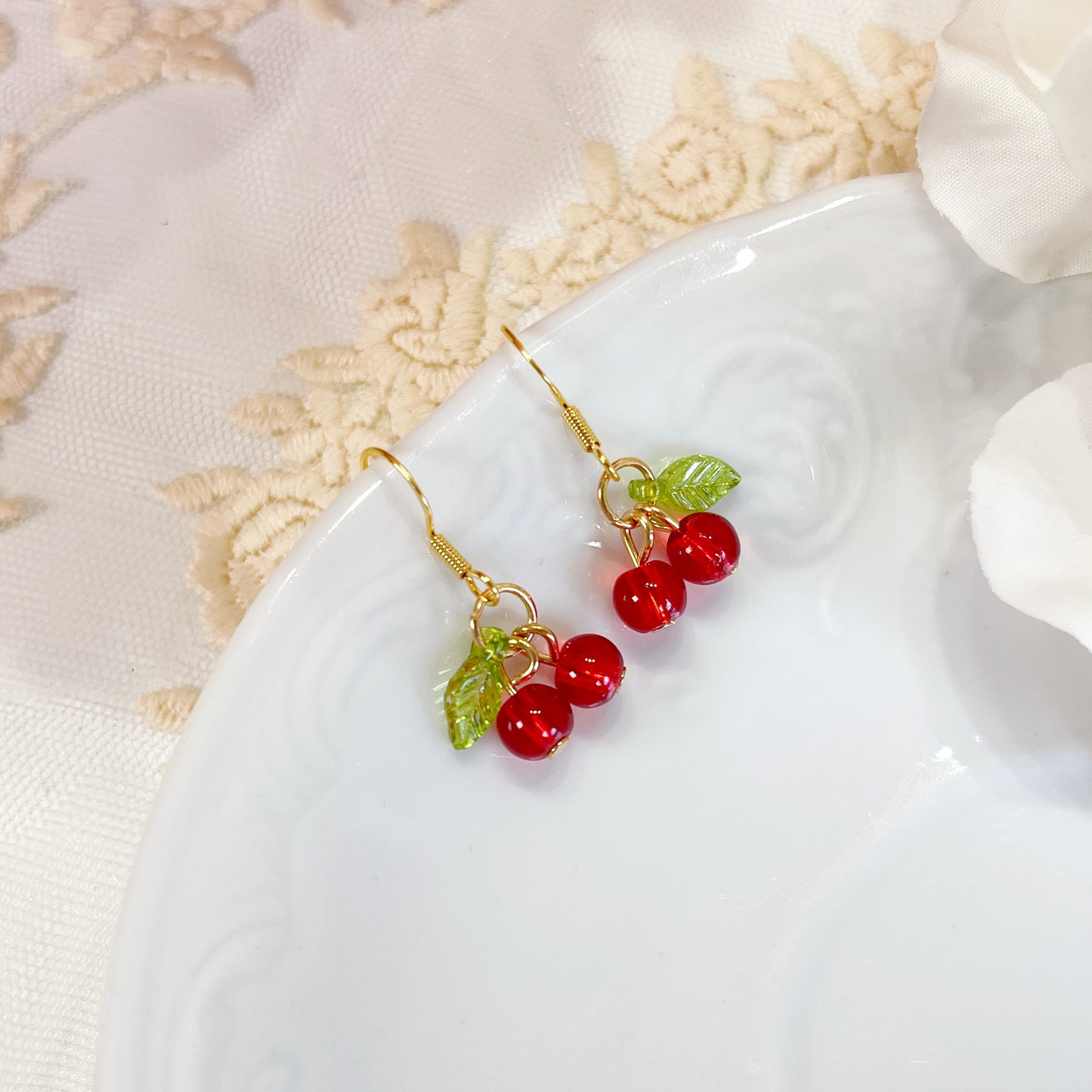 E198 red cherry earrings, fruit earrings