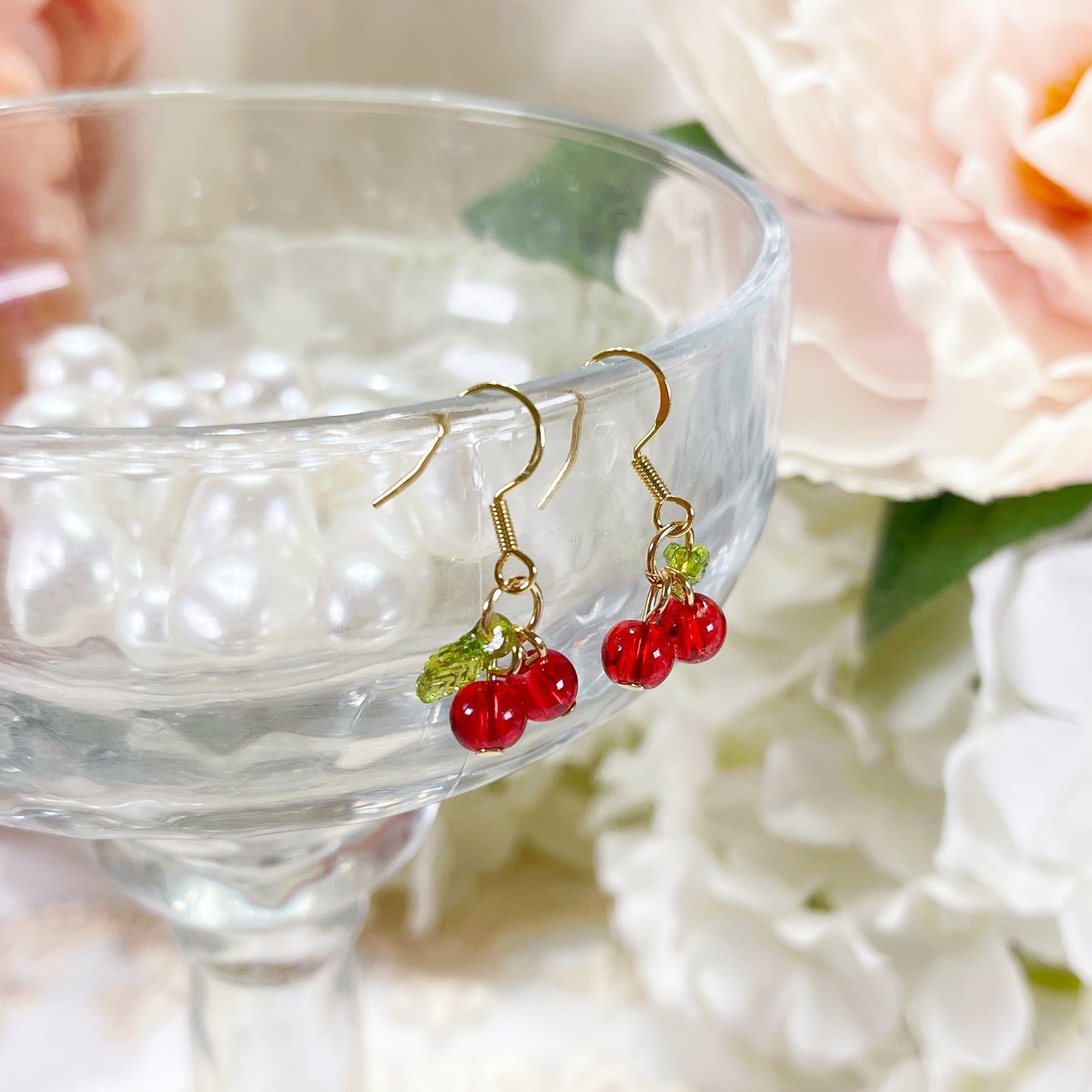 E198 red cherry earrings, fruit earrings