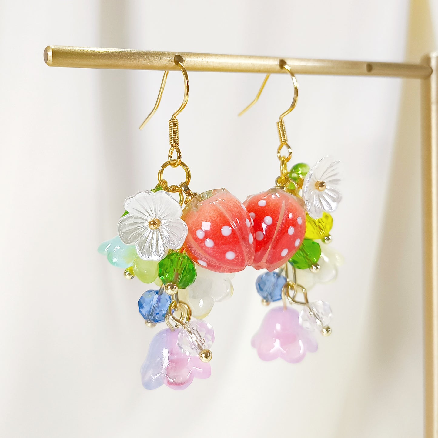 E203 lily flower dangle earrings, flower earrings