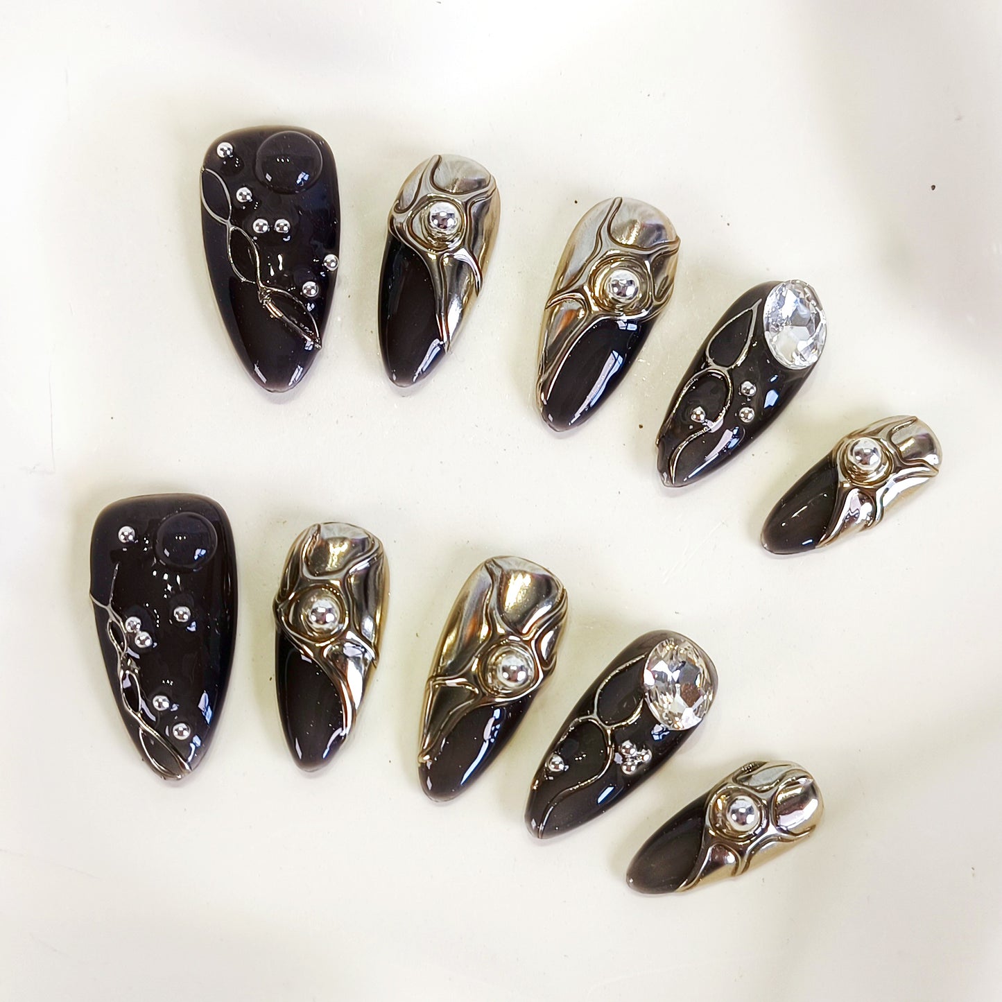 PO116 black Silver 3D Chrome Nails with Rhinestone gems