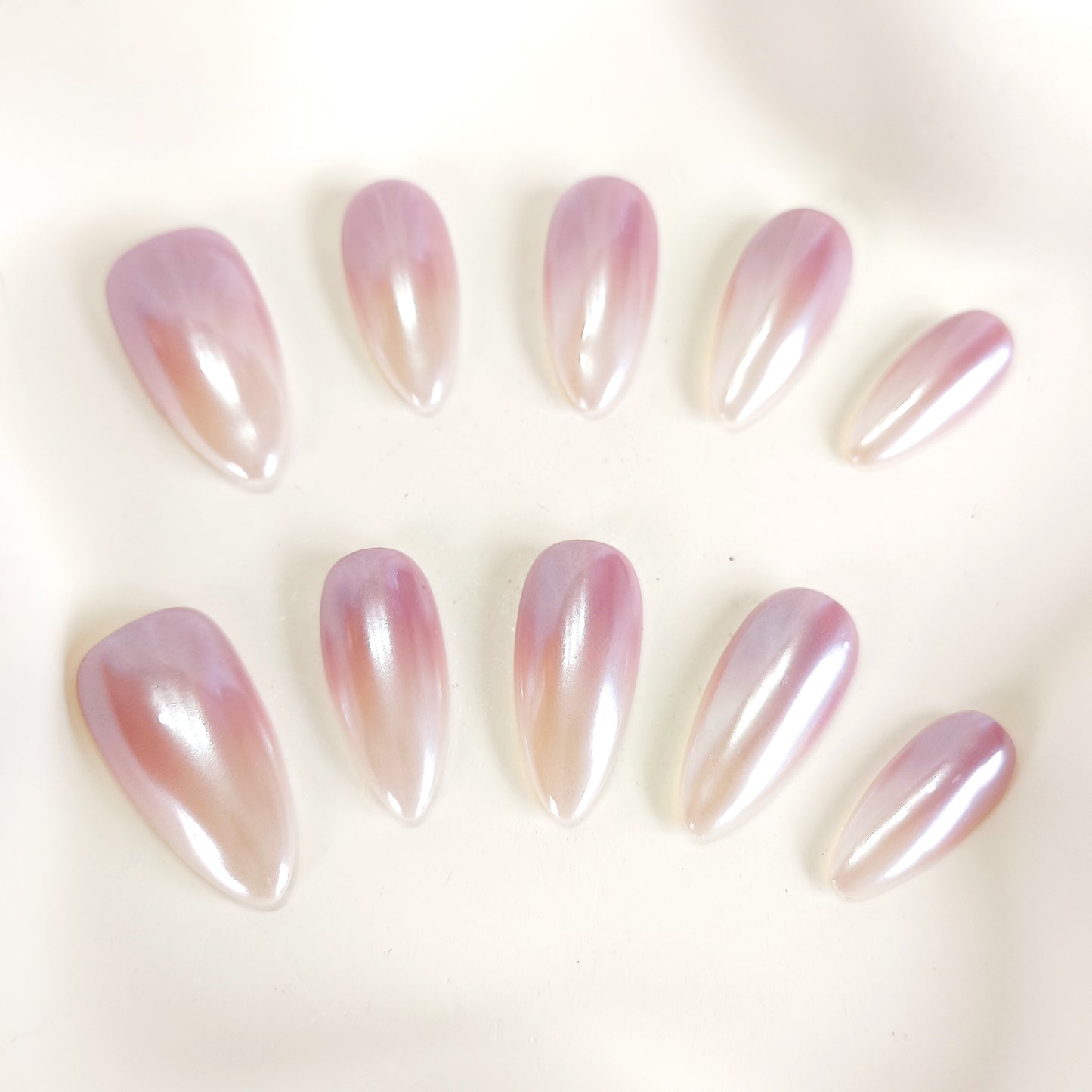 PO120 white ombre glazed donut press on nails