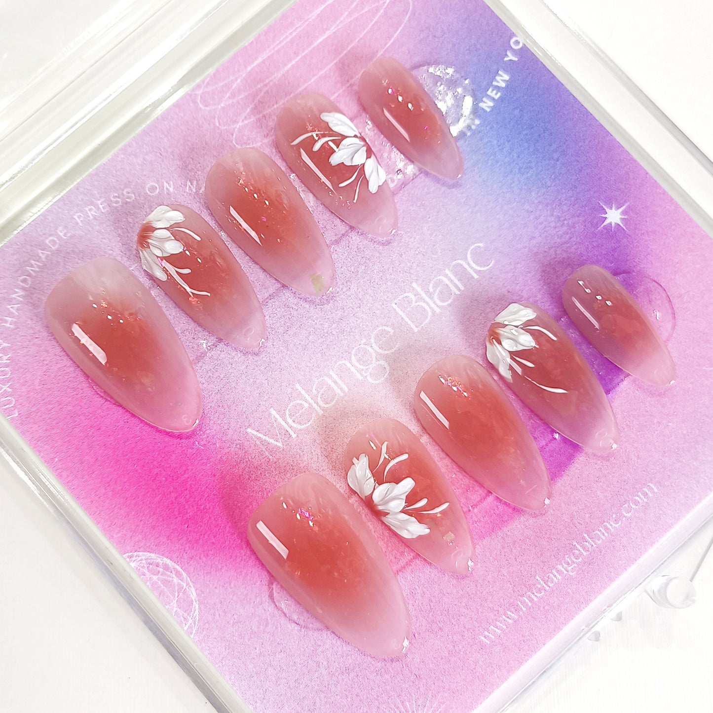PO127 white flower blush aura almond press on nails