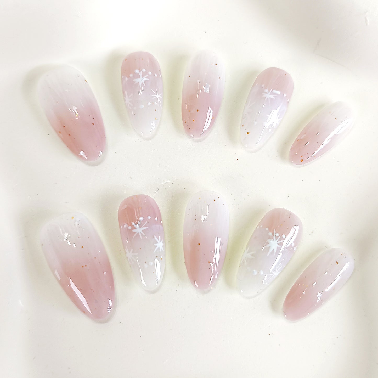 PO128 blush ombre white star oval press on nails