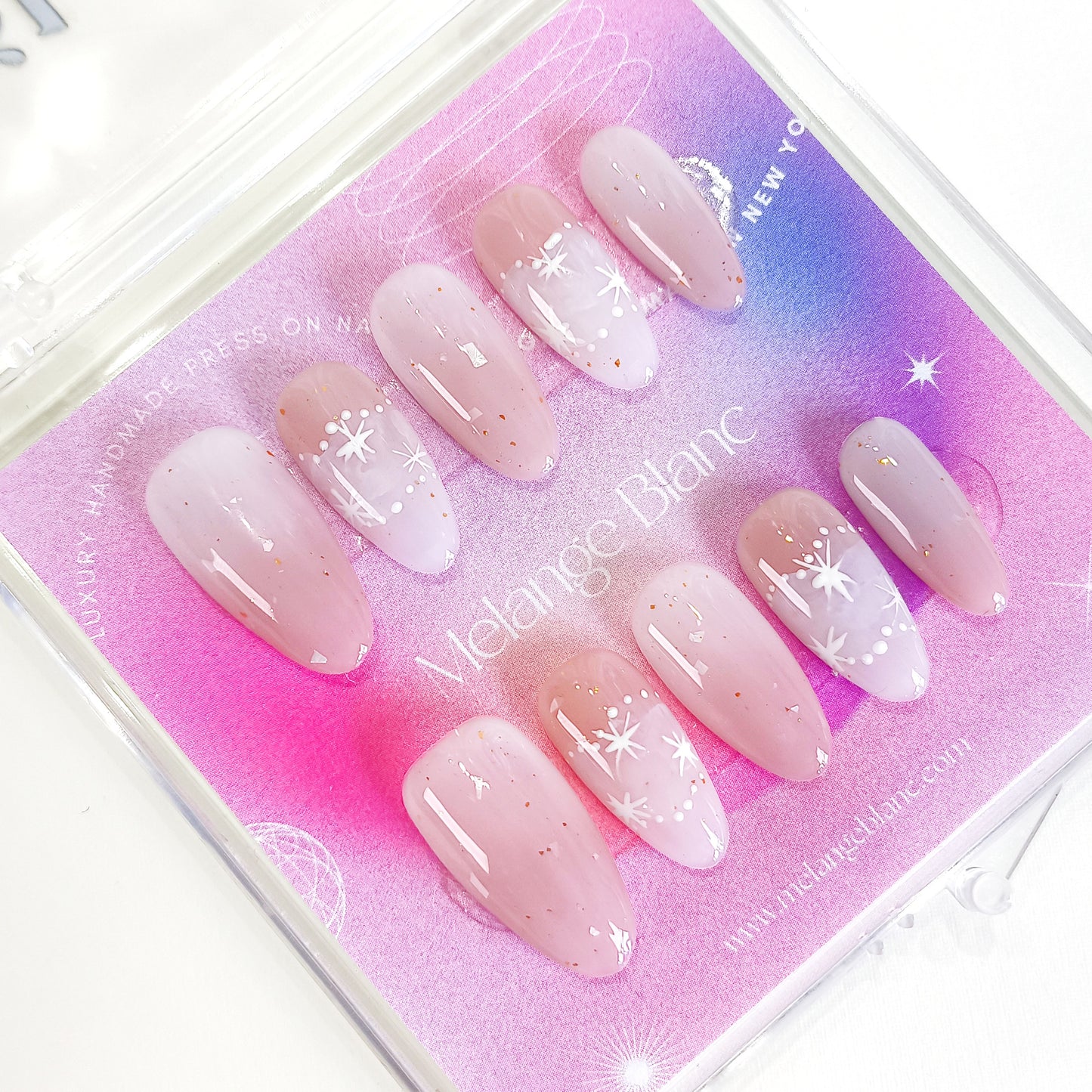 PO128 blush ombre white star oval press on nails