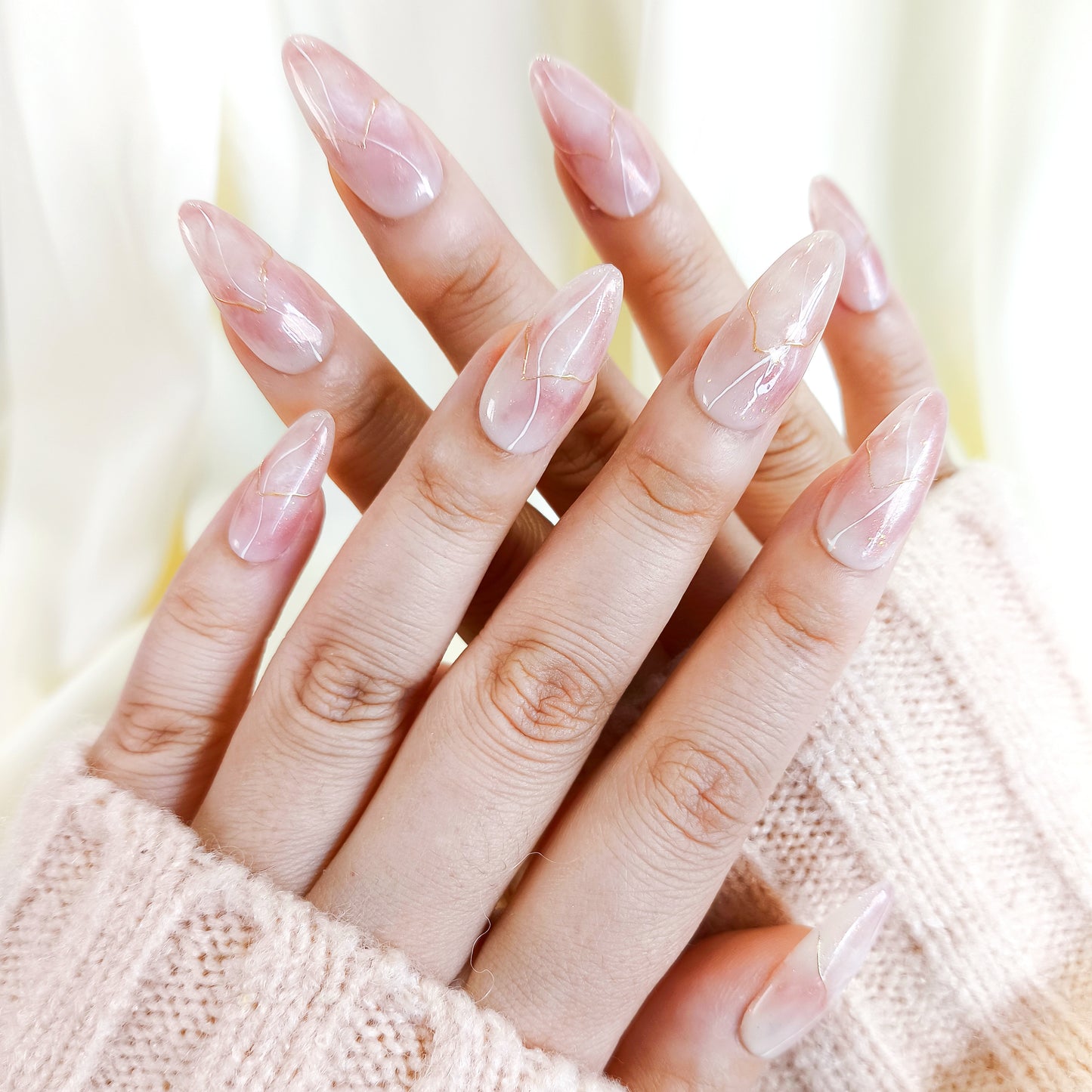 PO132 pink marble gold chrome almond press on nails