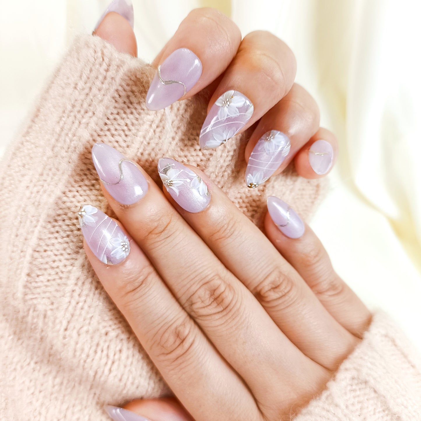 PO129 lilac flower cat eye chrome almond press on nails