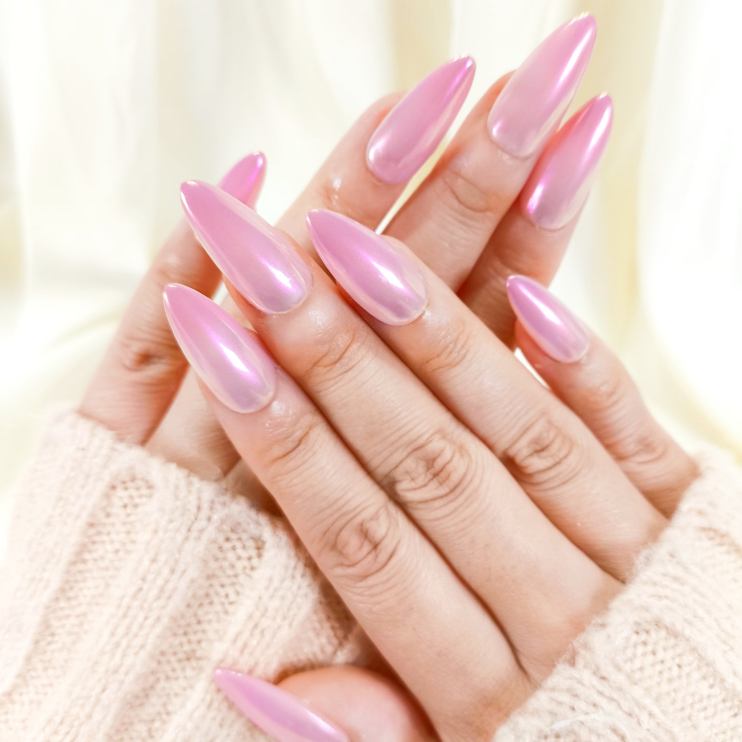 PO134 pink ombre glazed almond press on nails