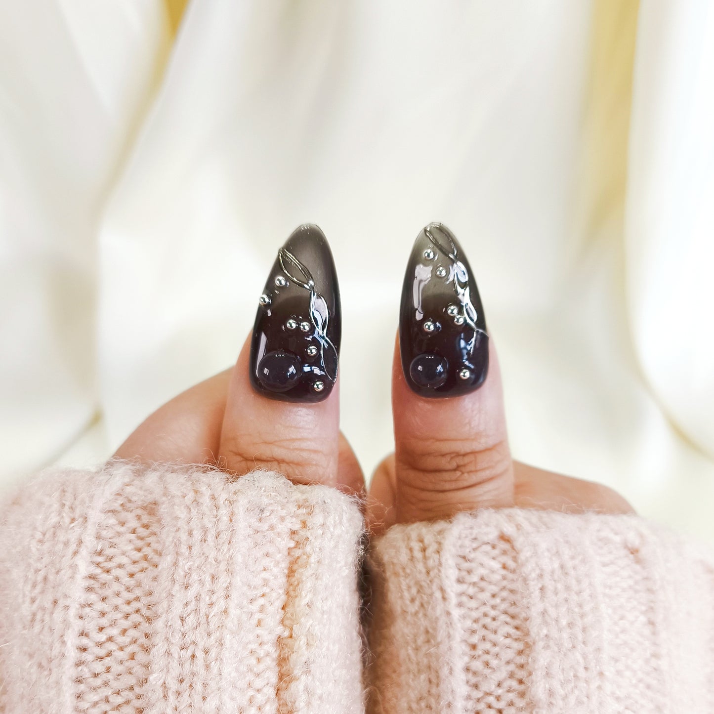 PO116 black Silver 3D Chrome Nails with Rhinestone gems