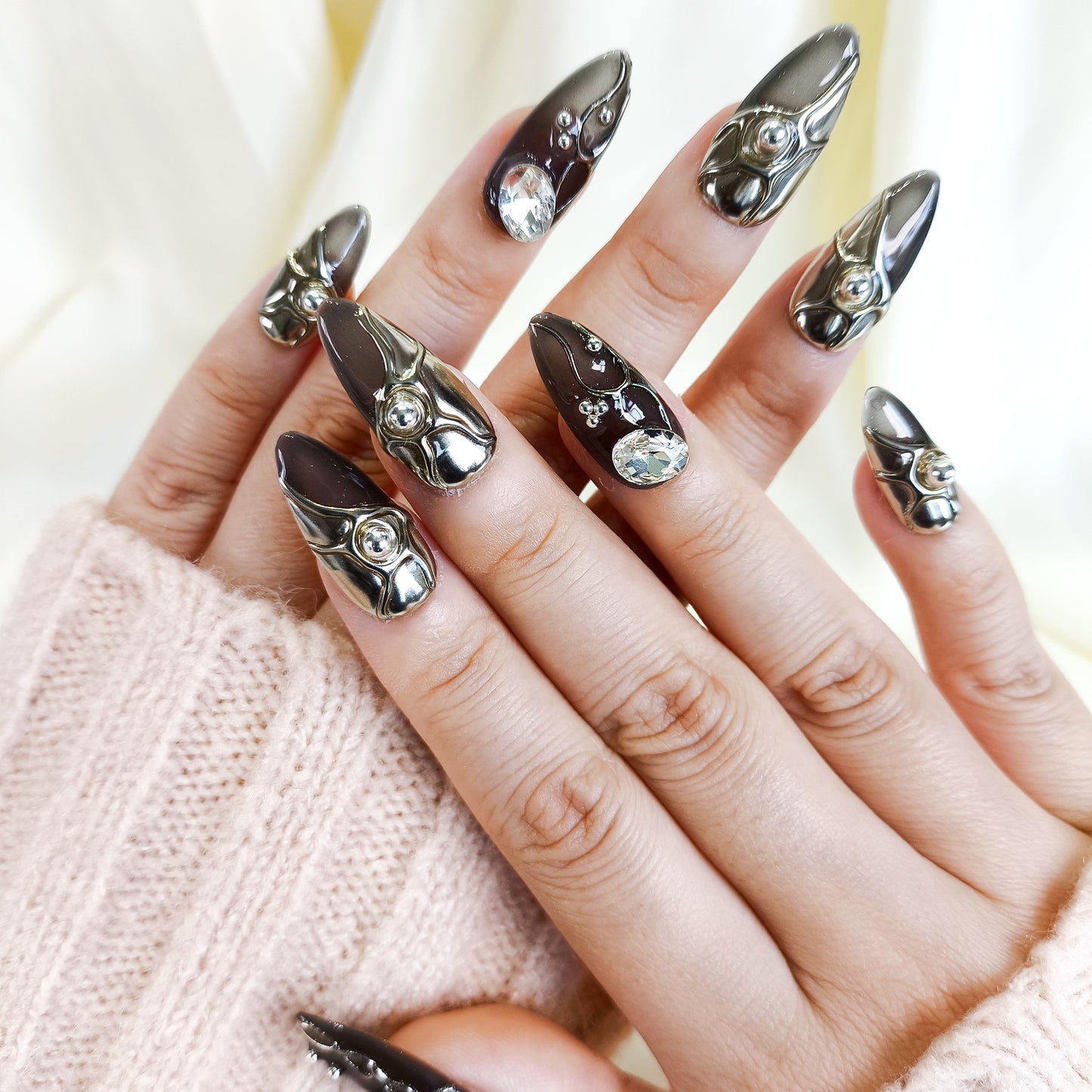 PO116 black Silver 3D Chrome Nails with Rhinestone gems