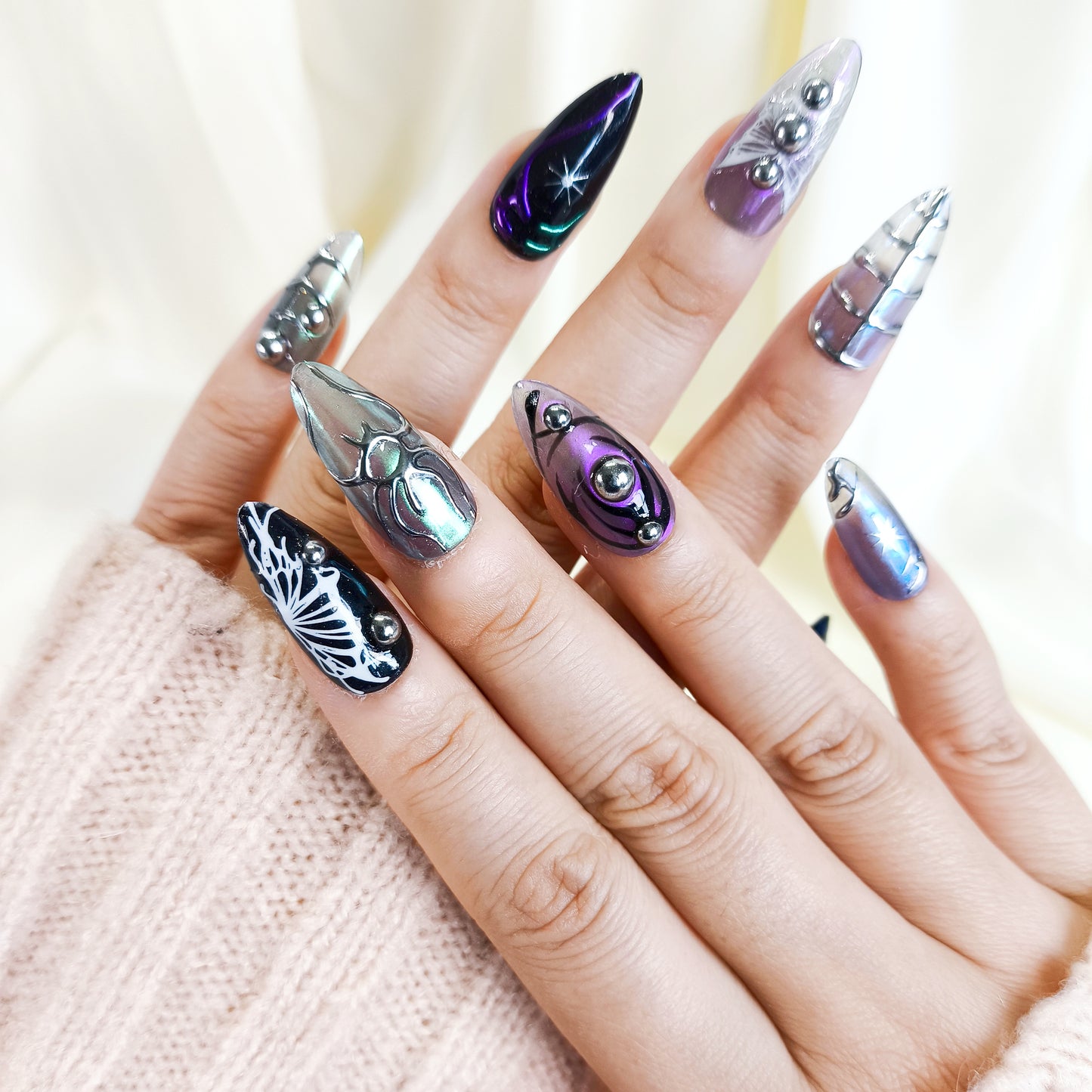 PO117 black & silver 3d chrome y2k press on nails