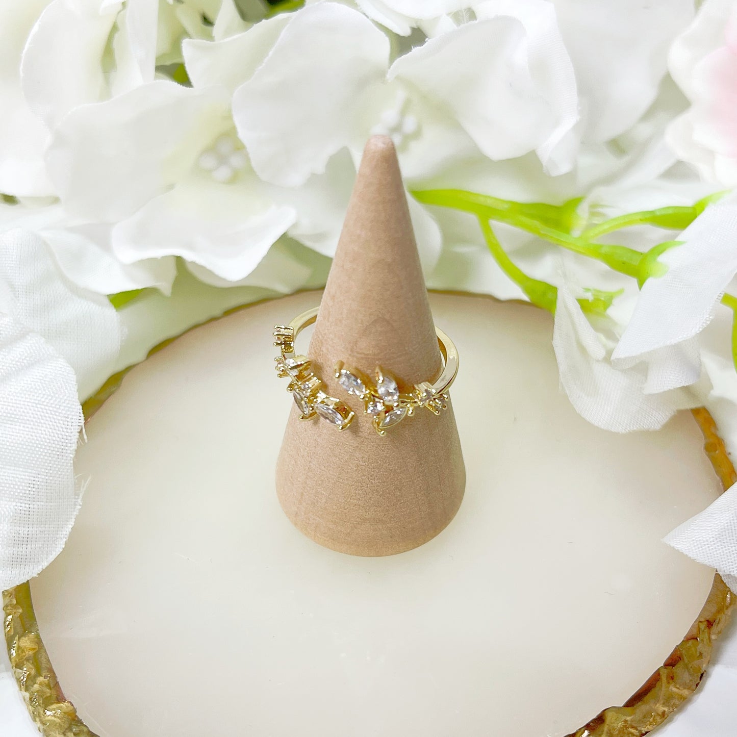 R018 crystal stone leaf adjustable ring sale