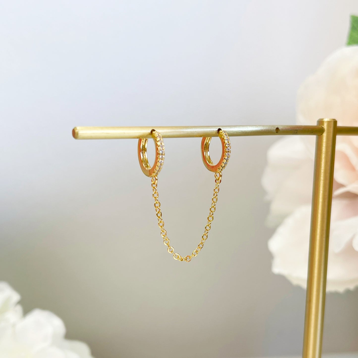 E128 double hoop chain link dangle earrings