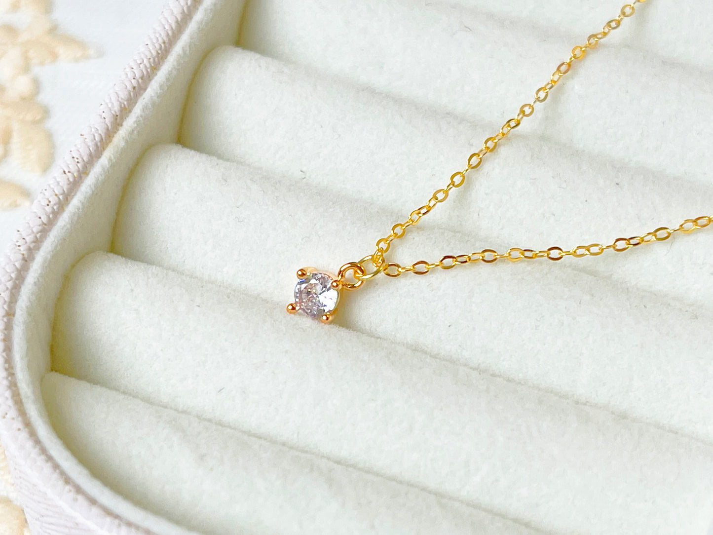 N017 solitaire crystal gem pendant necklace