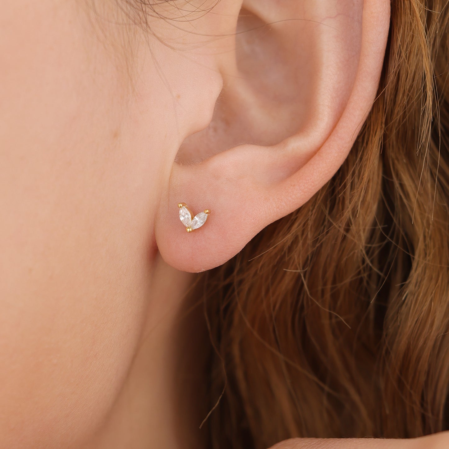 Gold vermeil E100 marquise flower stud earrings