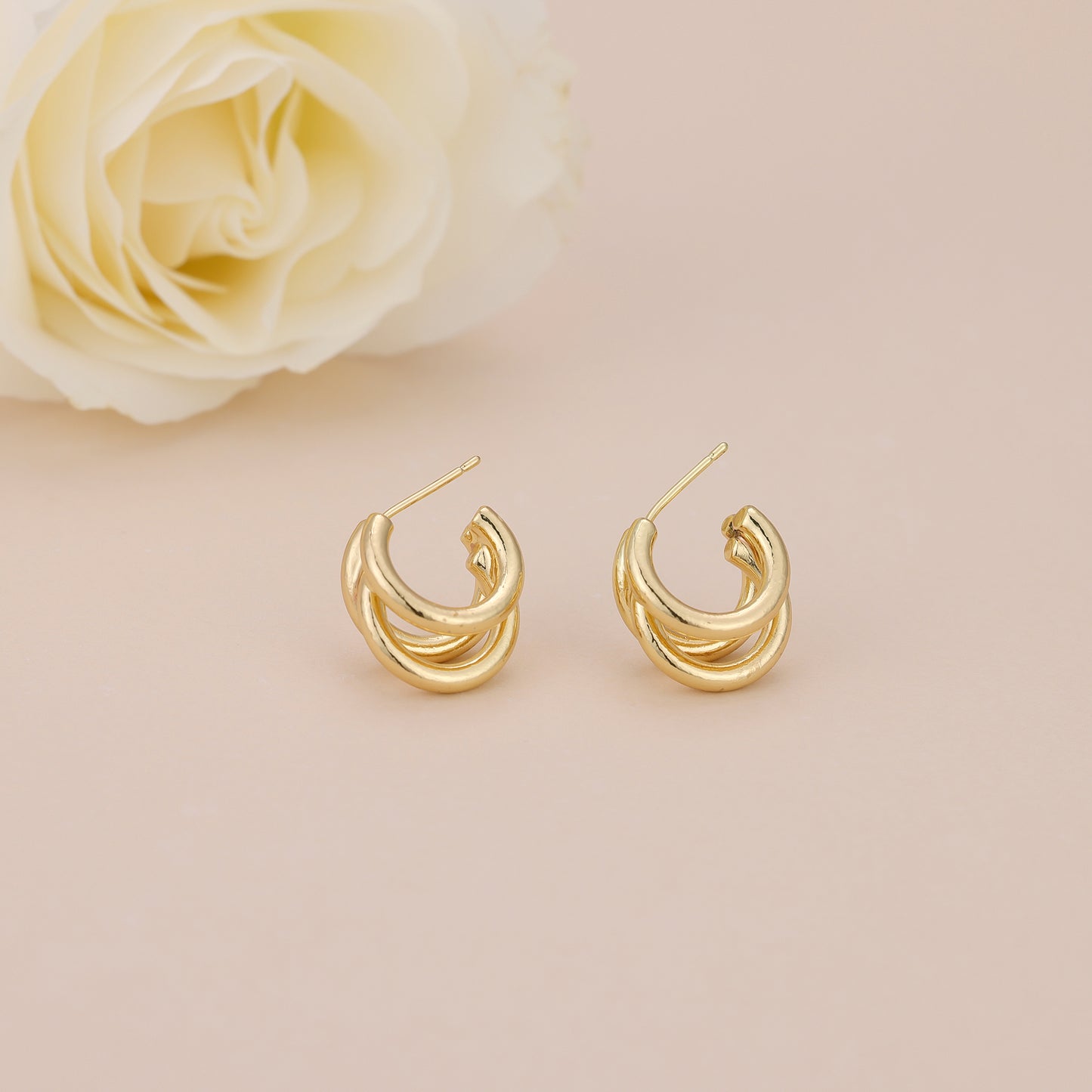 E117 statement triple open hoop earrings