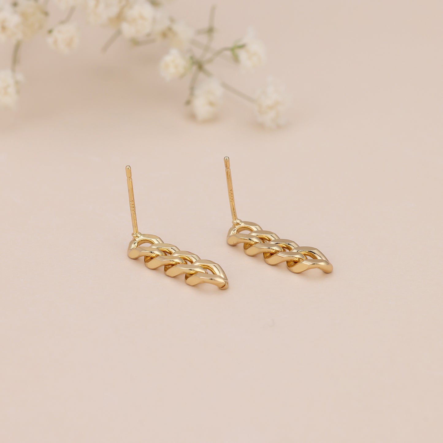 E139 dainty chain link dangle earrings