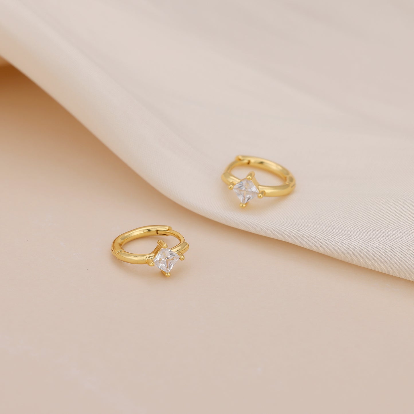 E183 square crystal baguette huggie hoop earrings
