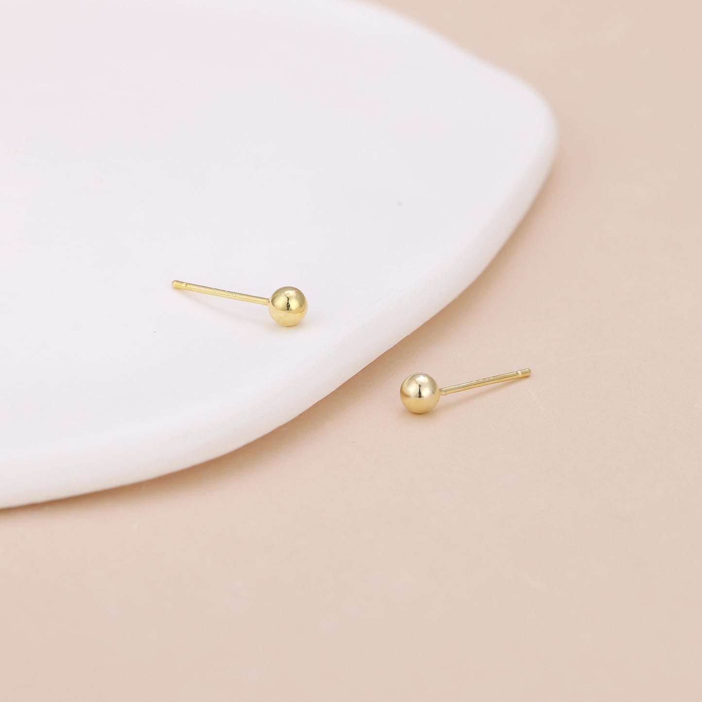 Gold Vermeil E097 dainty ball stud earrings