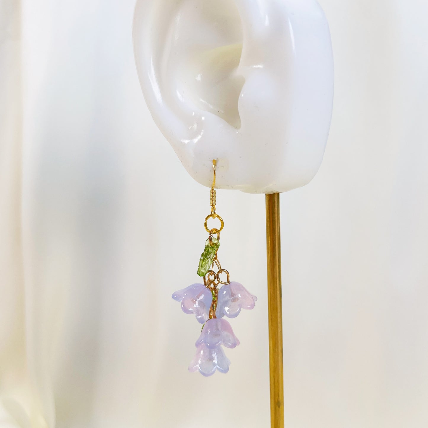 E235 blue lily flower dangle earrings, lily flower earrings