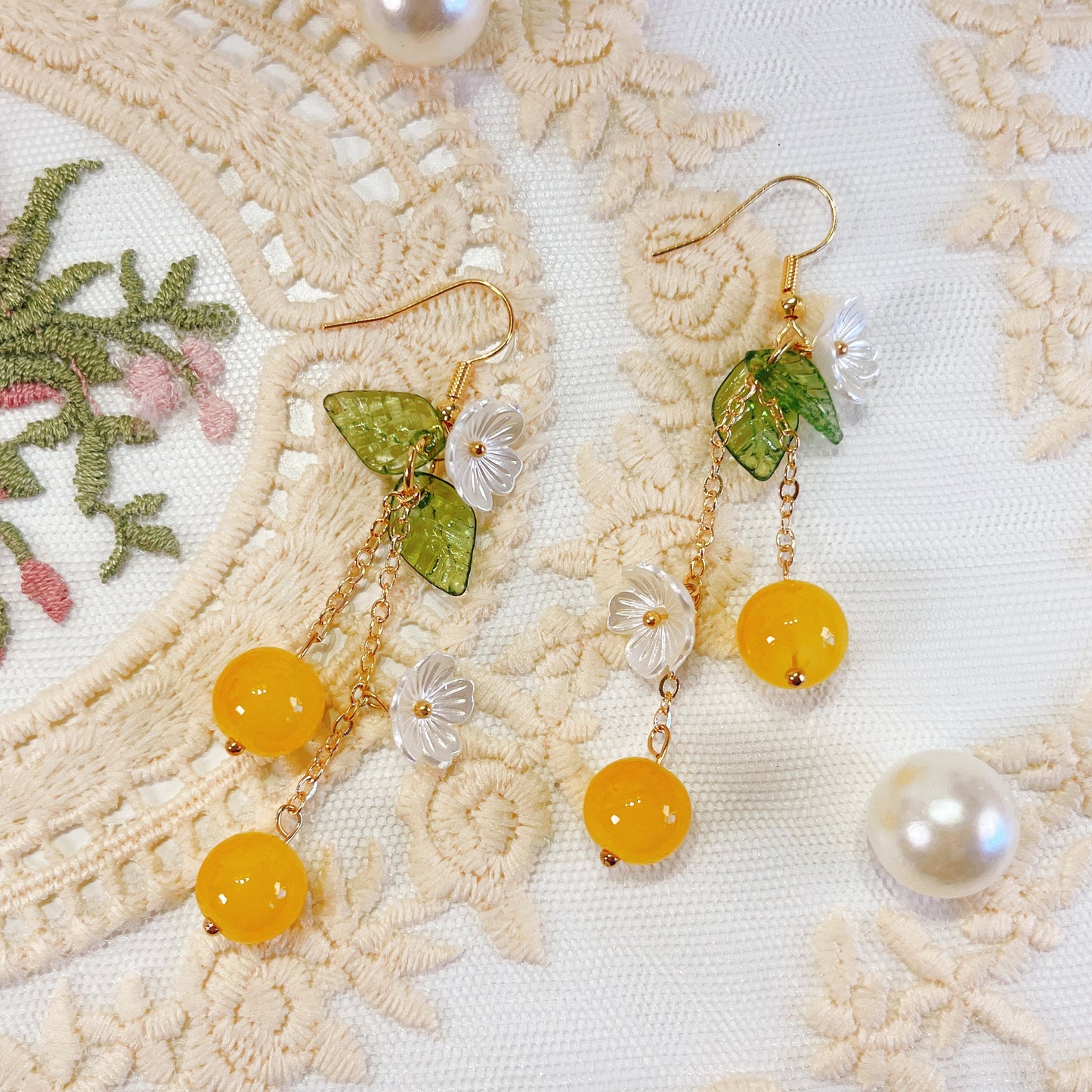 E227 glass beads earrings, dangle earrings, fruit earrings