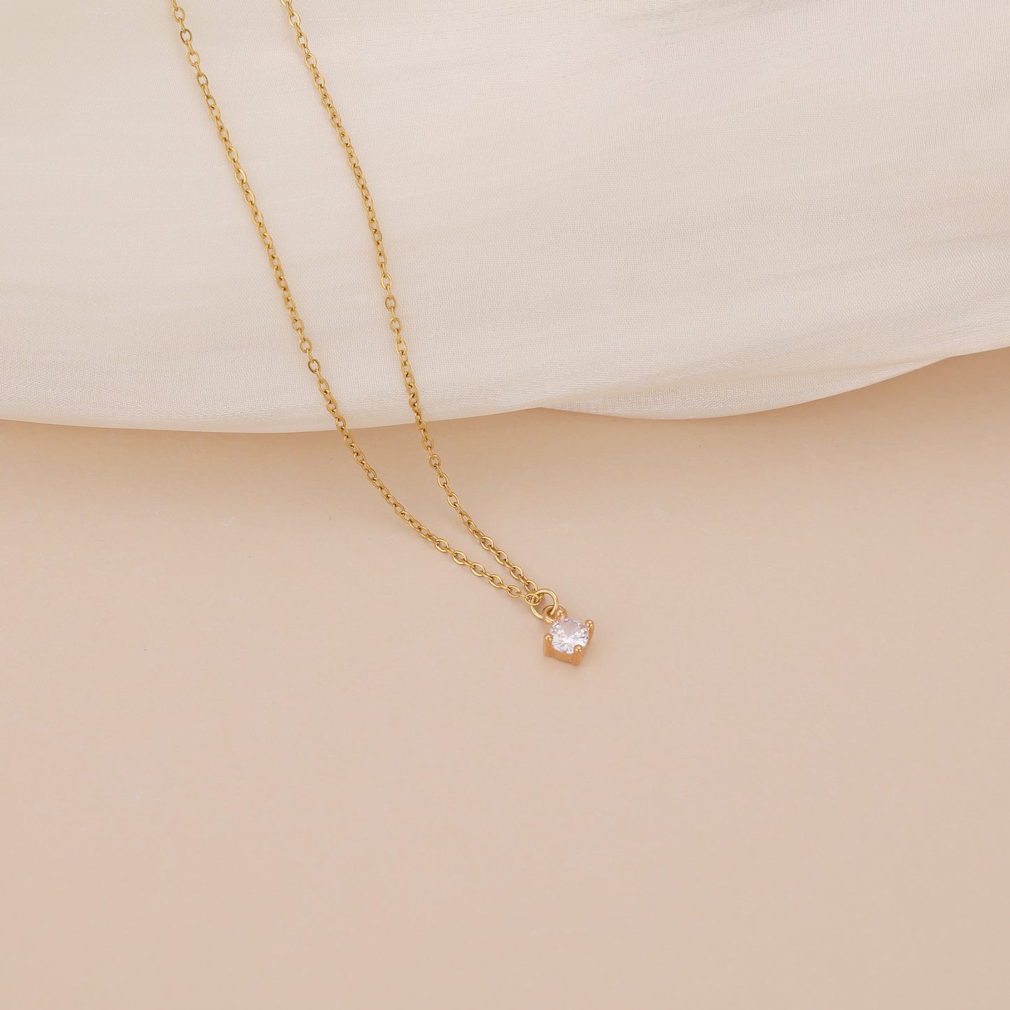 N017 solitaire crystal gem pendant necklace
