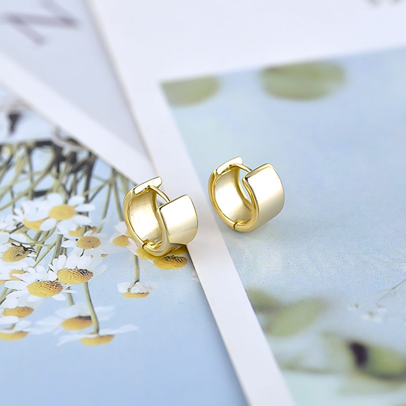 E233 wide huggie hoops, gold wide huggie, gold hoops