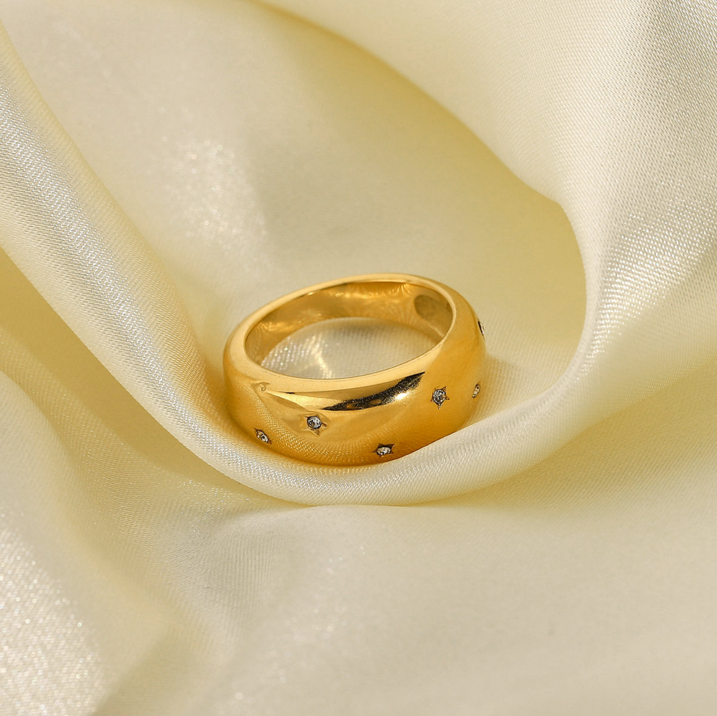 Londyn gold star dome statement ring sale