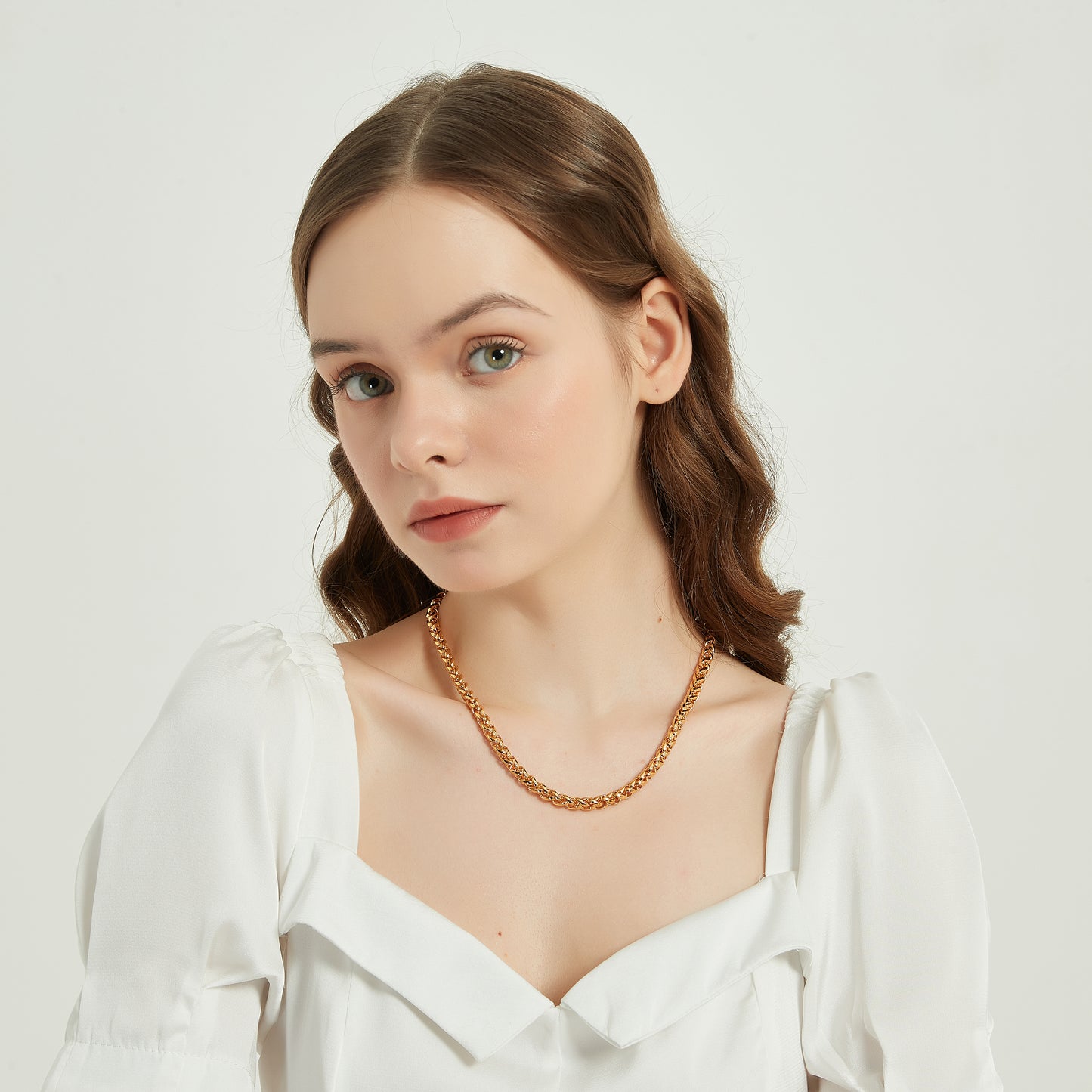 Ella gold rolo link chain statement necklace