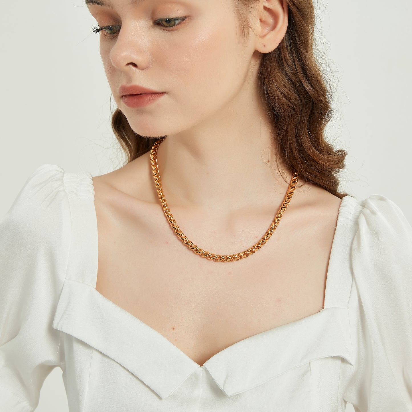 Ella gold rolo link chain statement necklace