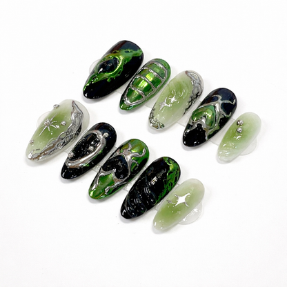 Green Chrome Heart Y2K Press On Nails