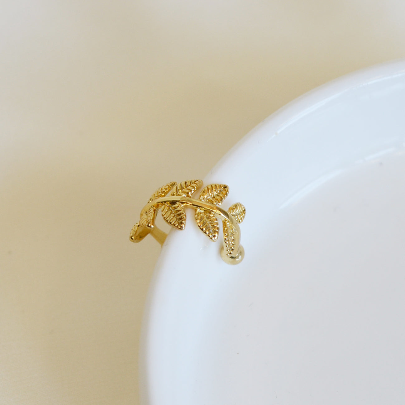 Bella gold dainty leaf ear cuff leaf earrings