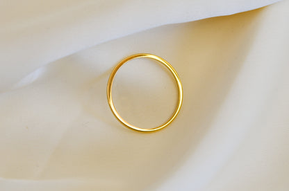 Gold Vermeil brielle minimalist gold ring band