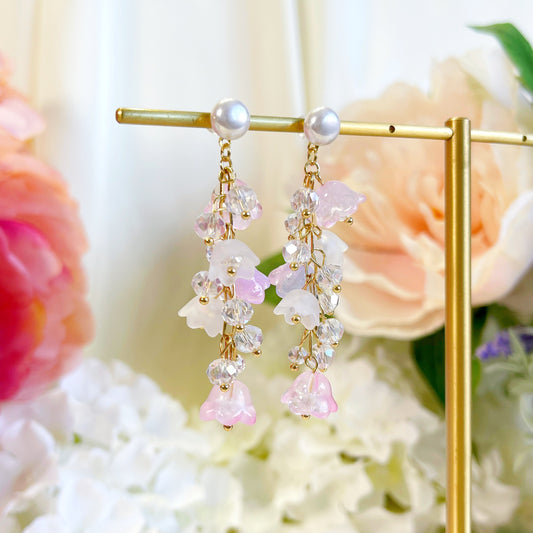 E241 pink flower earrings, flower earrings, dangle earrings