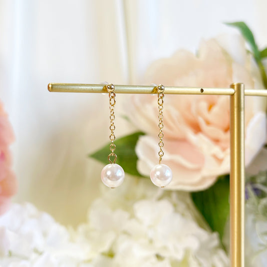 E243 dainty pearl earrings, pearl dangle earrings, pearl