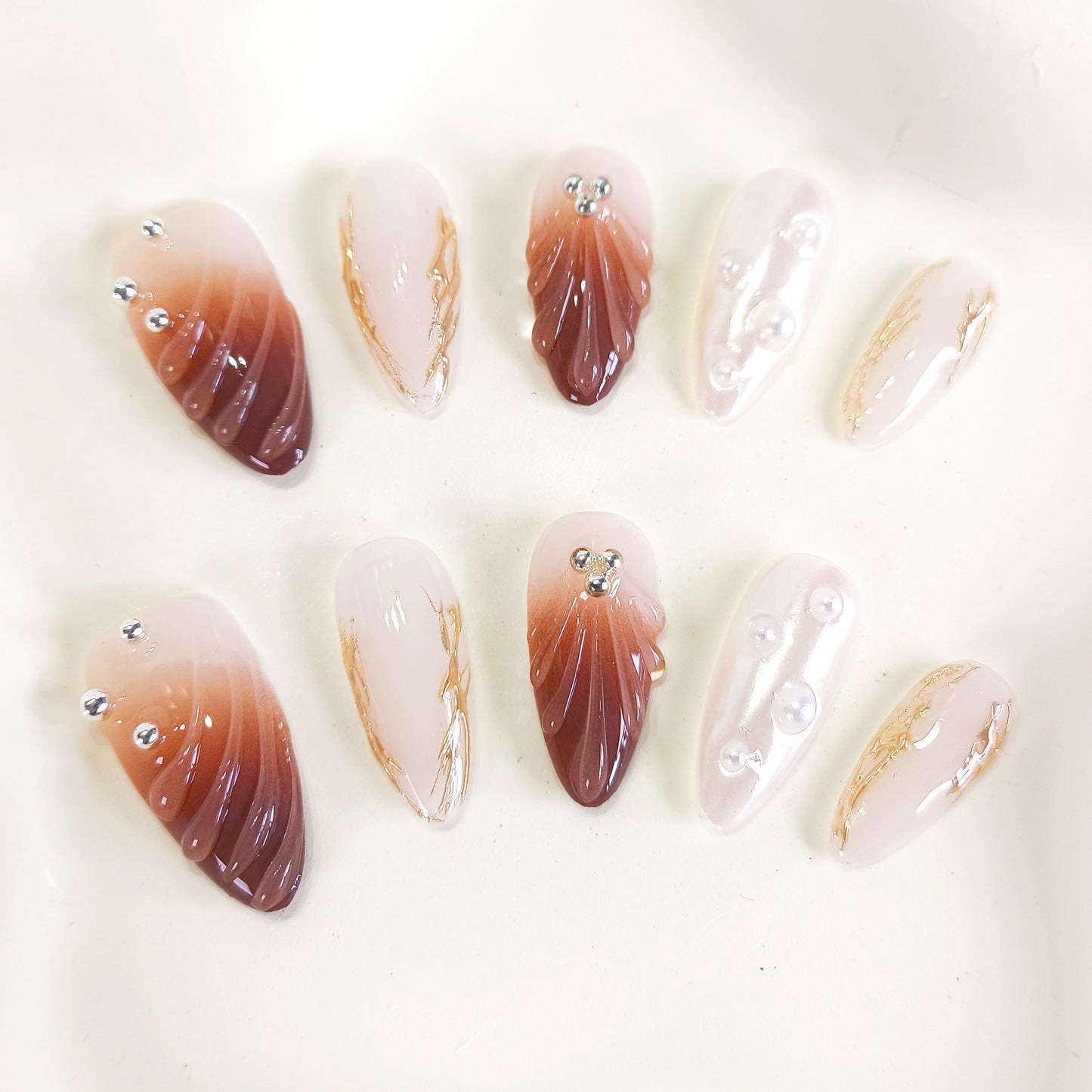 PO121 brown ombre pearl white 3d shell press on nails