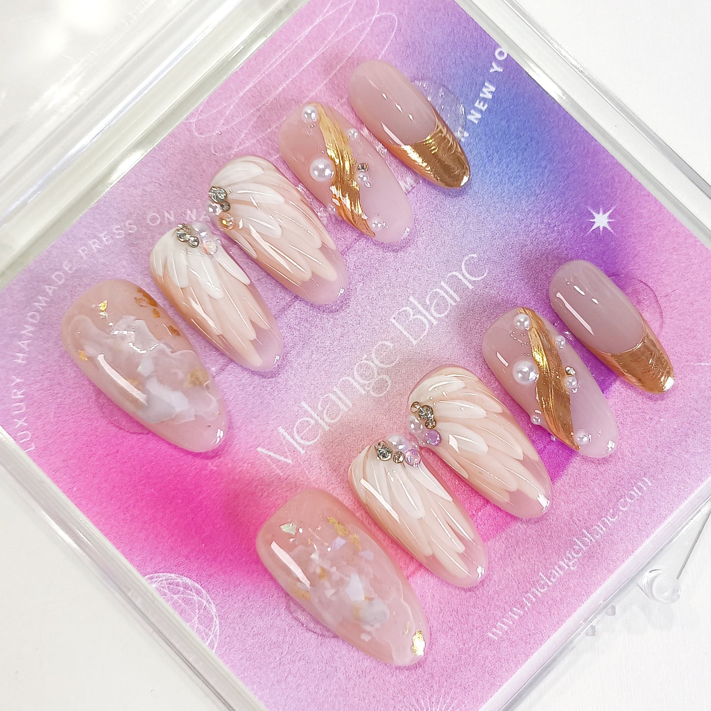 PO130 white flower gold chrome pearl oval press on nails