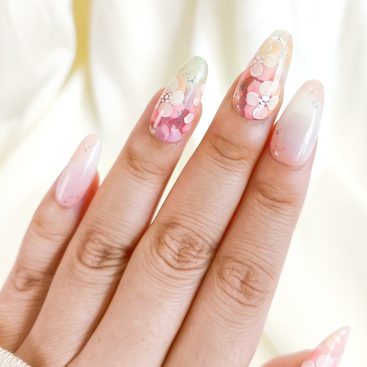 PO133 hand painted flower oval press on nails