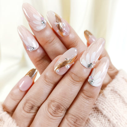 PO130 white flower gold chrome pearl oval press on nails