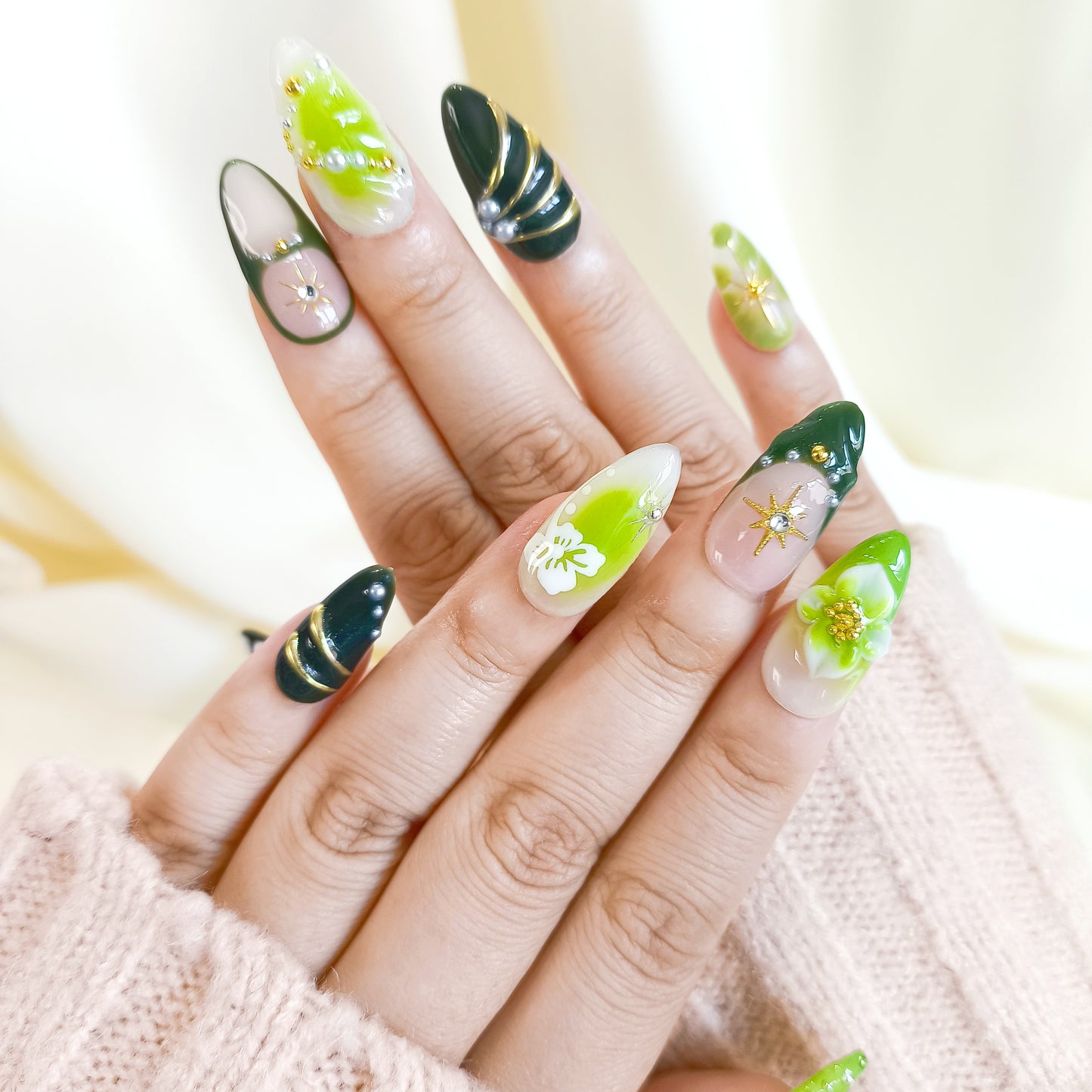 PO136 3d green flower chrome almond press on nails
