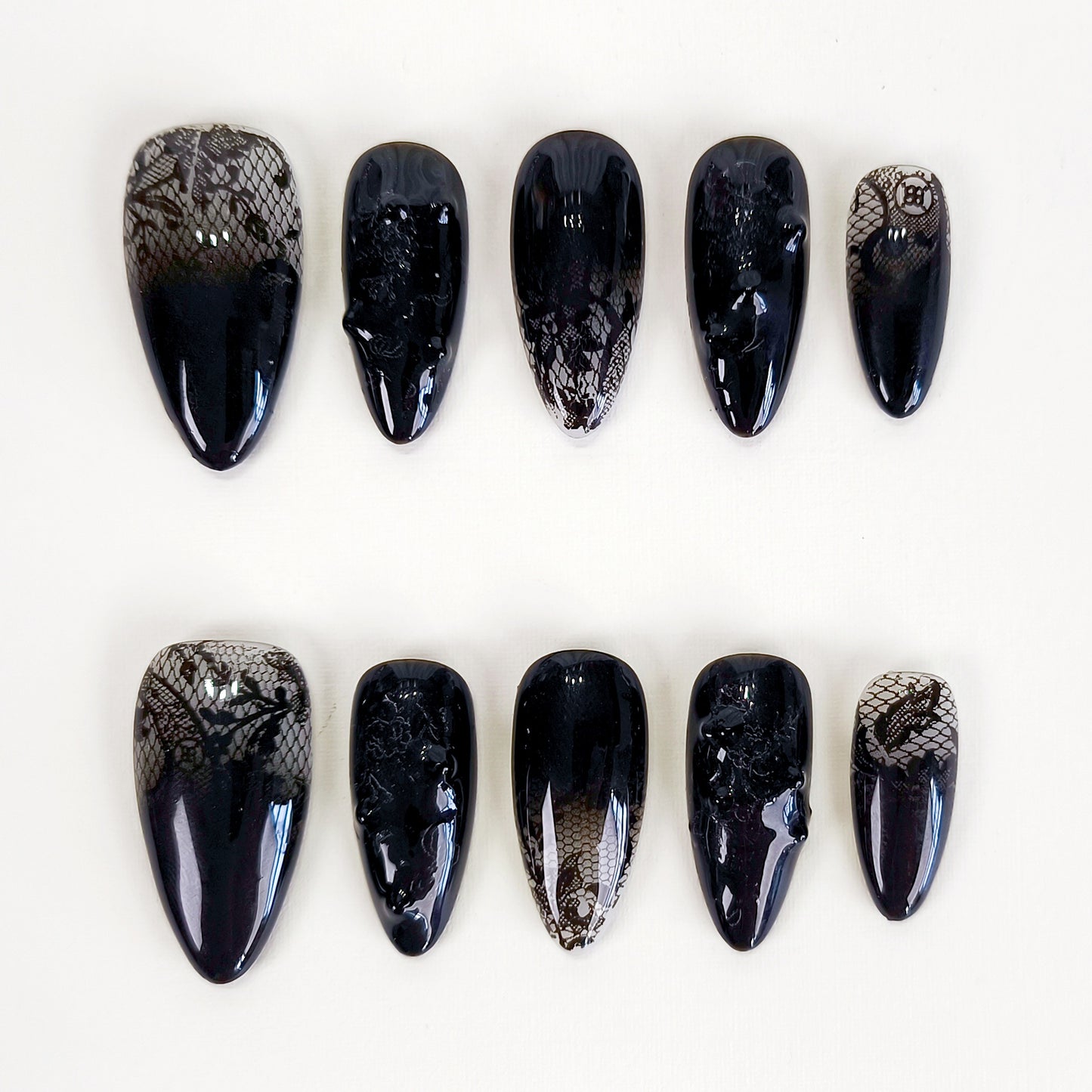 Black lace flower press on nails