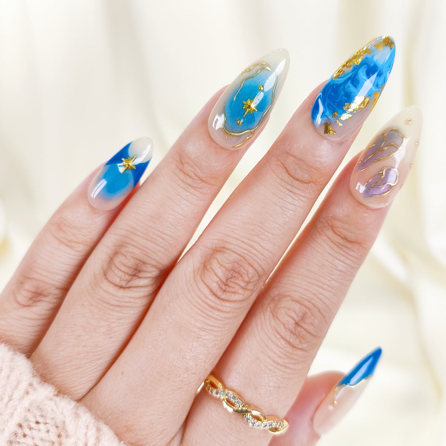 Blue ombre with gold chrome press on nails