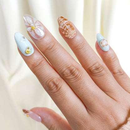 Blue 3D seashell short almond press on nails