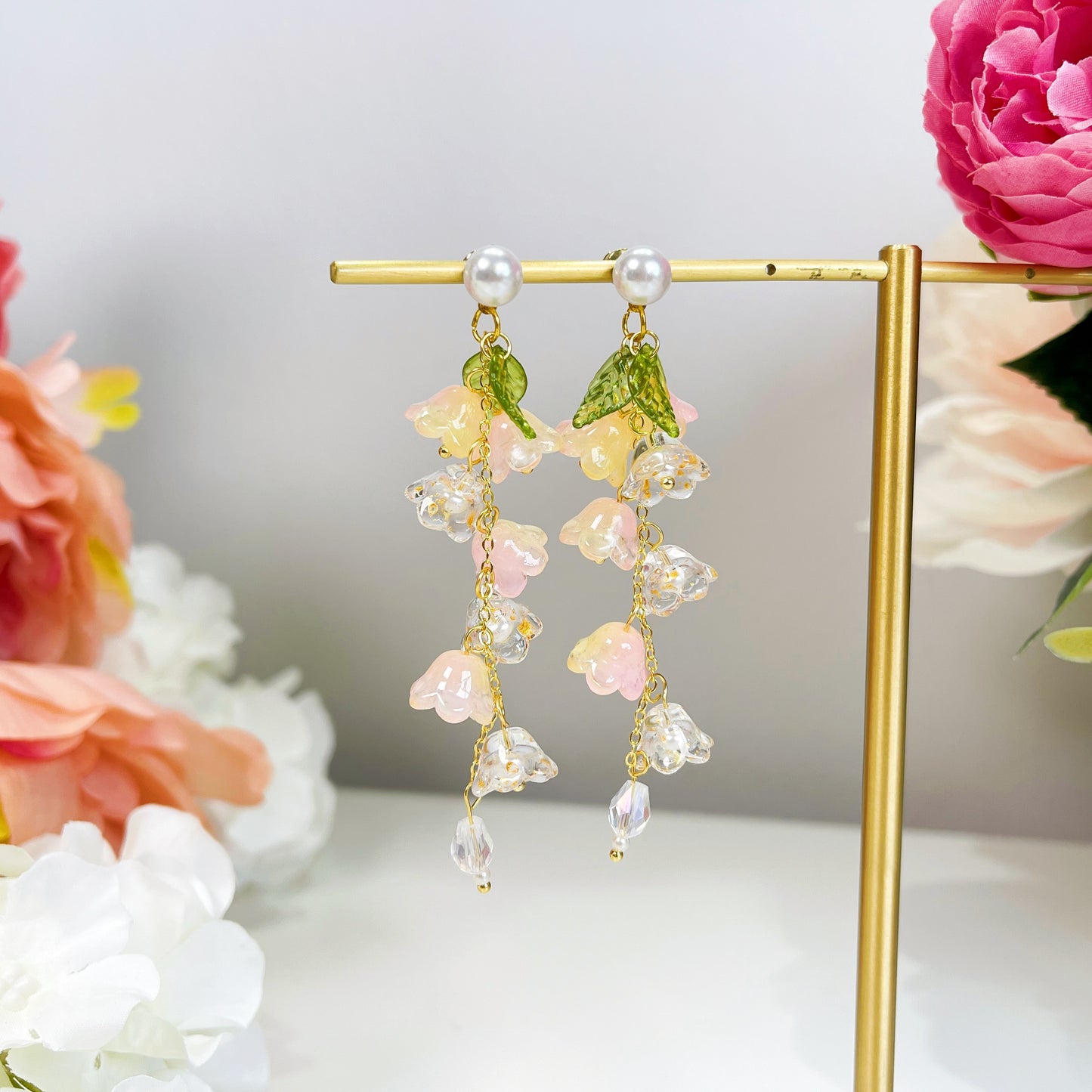 E158 lily of the valley pink flower dangle earrings