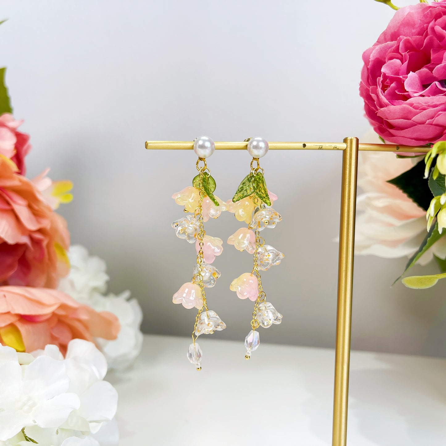 E158 lily of the valley pink flower dangle earrings