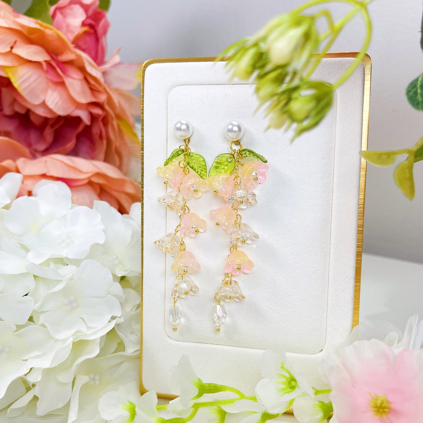 E158 lily of the valley pink flower dangle earrings