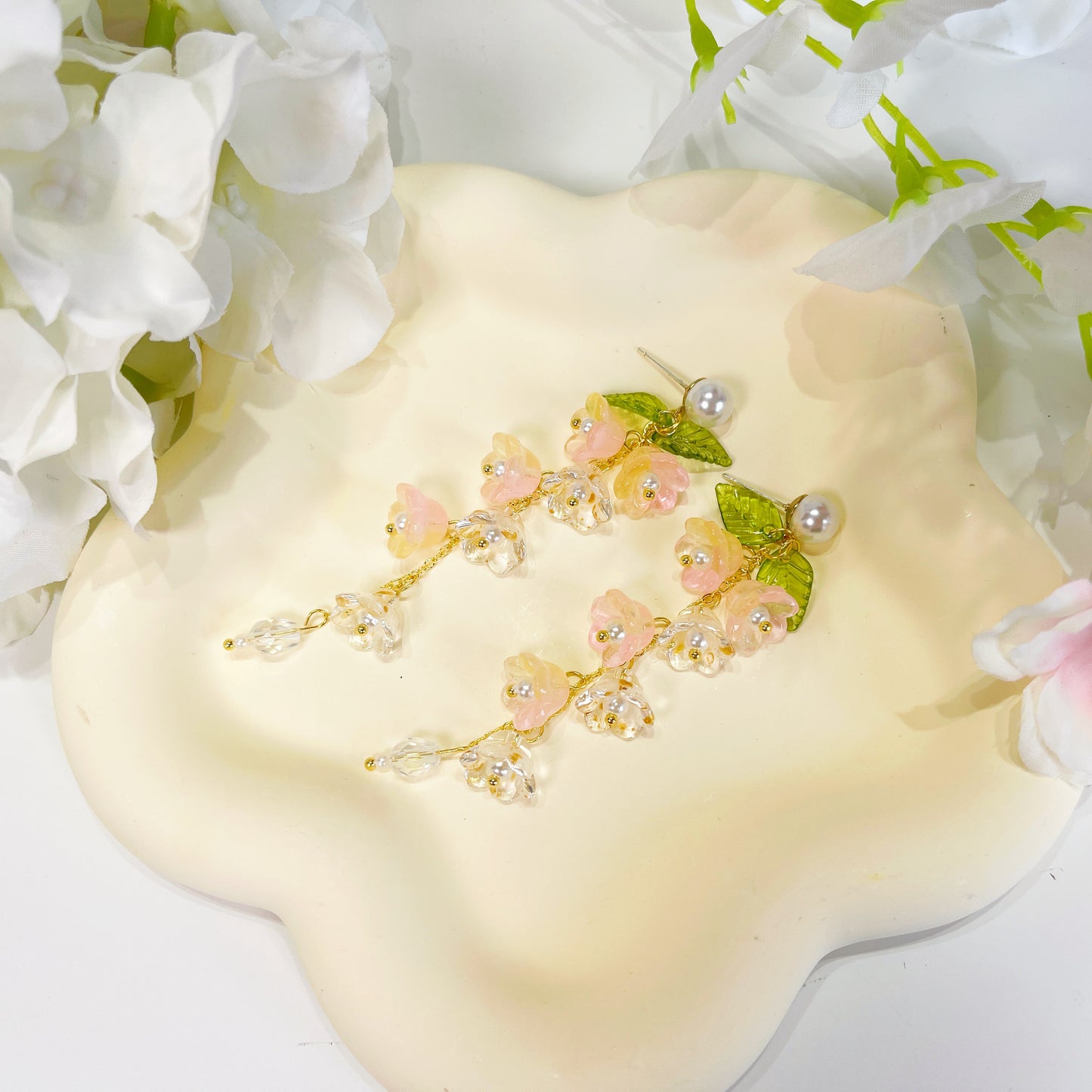 E158 lily of the valley pink flower dangle earrings