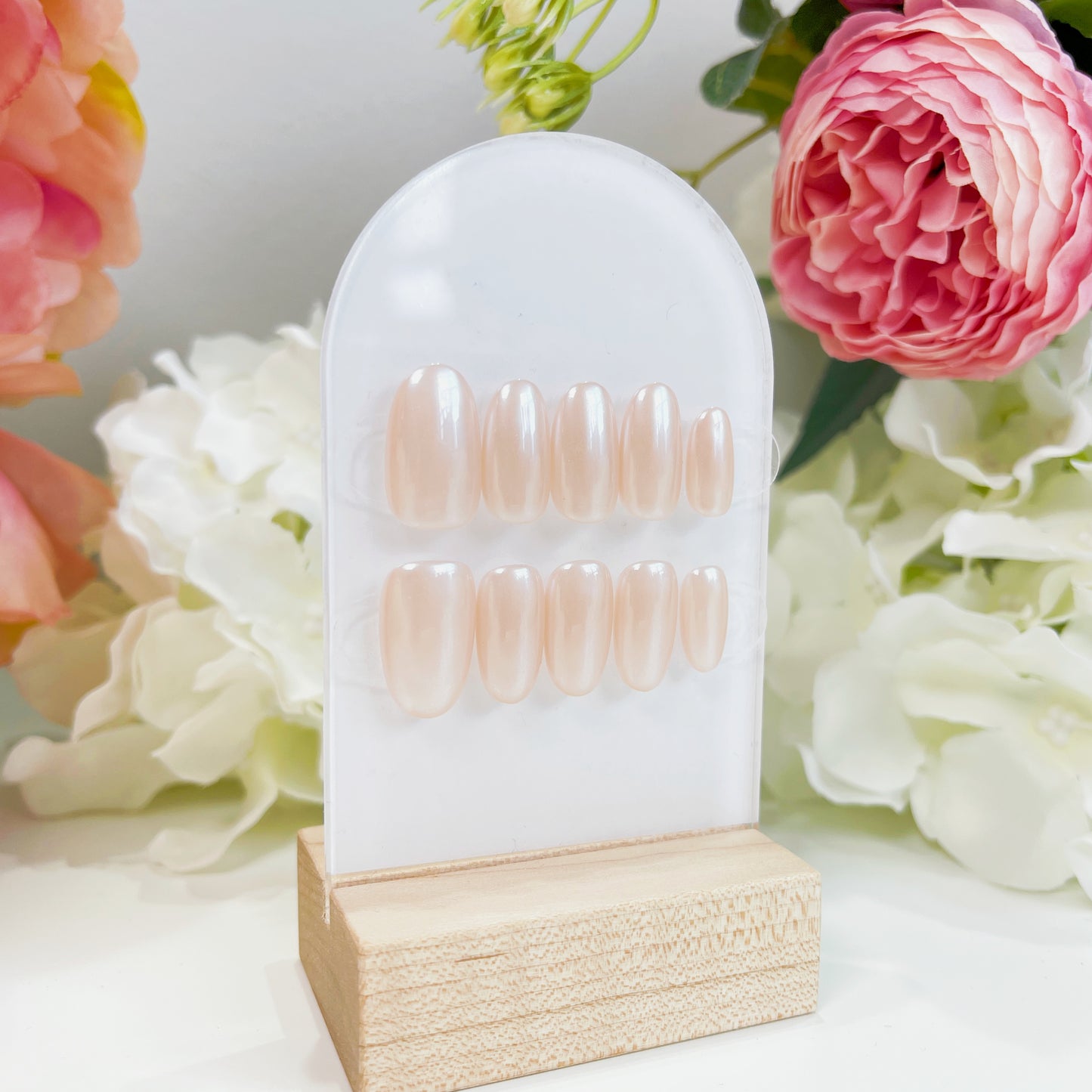 PO004 pearl white solid color press on nails