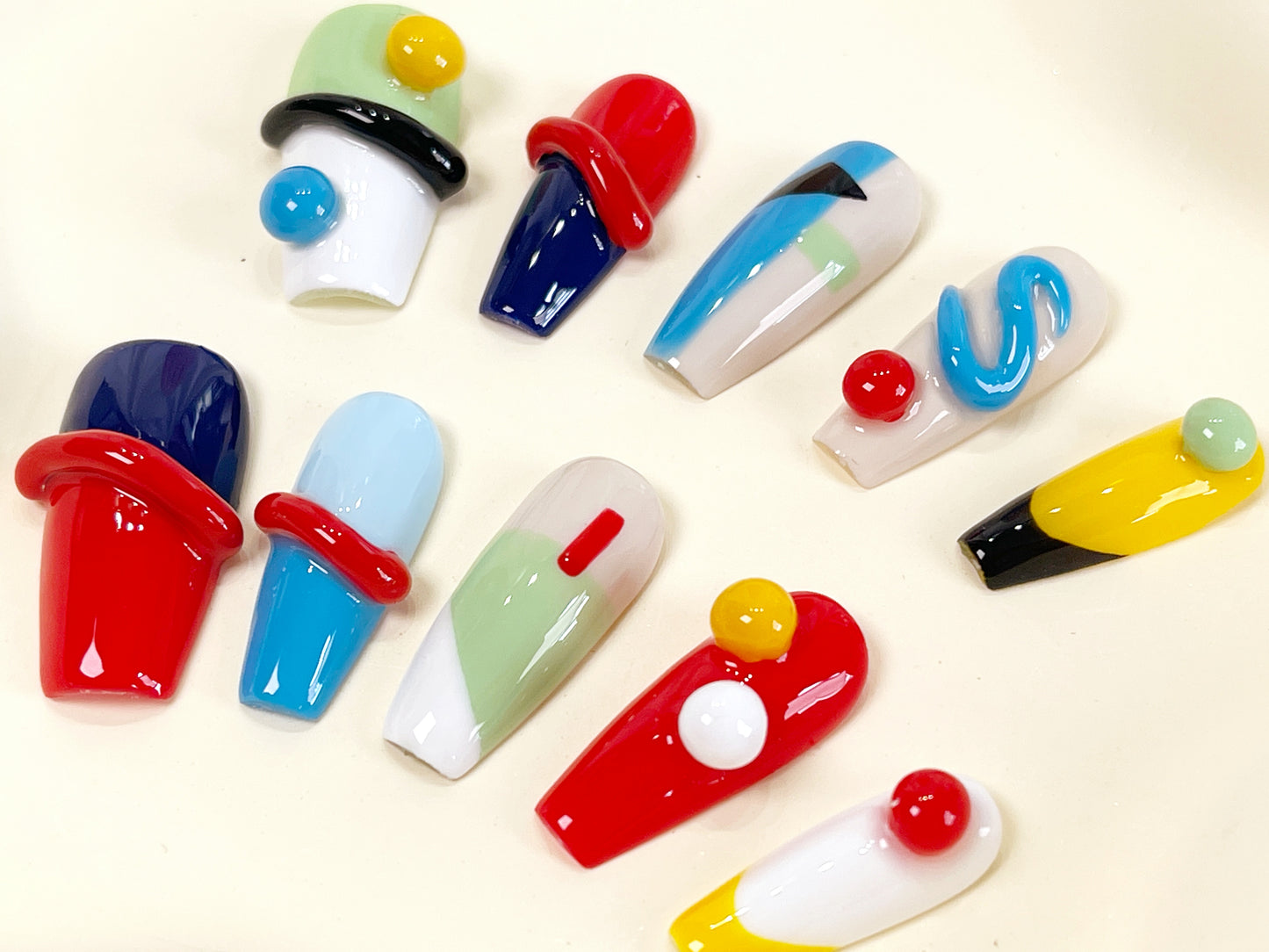 PO019 3D color block abstract geometric press on nails