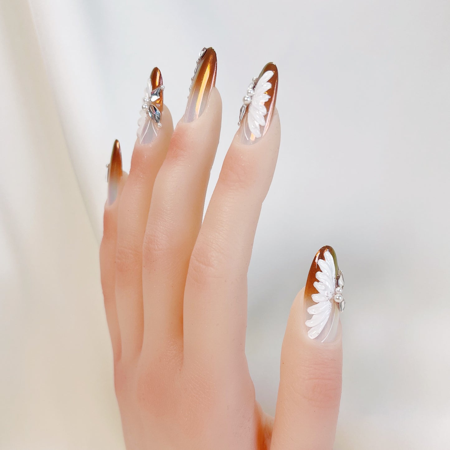 PO027 two tone ombre gradient butterfly press on nails